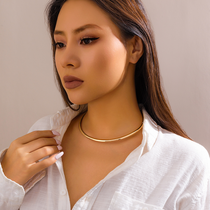 Ring choker necklace