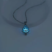 Mathina – Lotus flower pendant