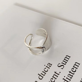 Women Adjustable Chunky Ring with Hammered Design