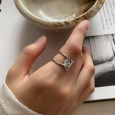 Women Adjustable Chunky Ring with Hammered Design