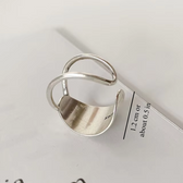 Women Adjustable Chunky Ring with Hammered Design