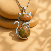 Mila – Cat pendant necklace