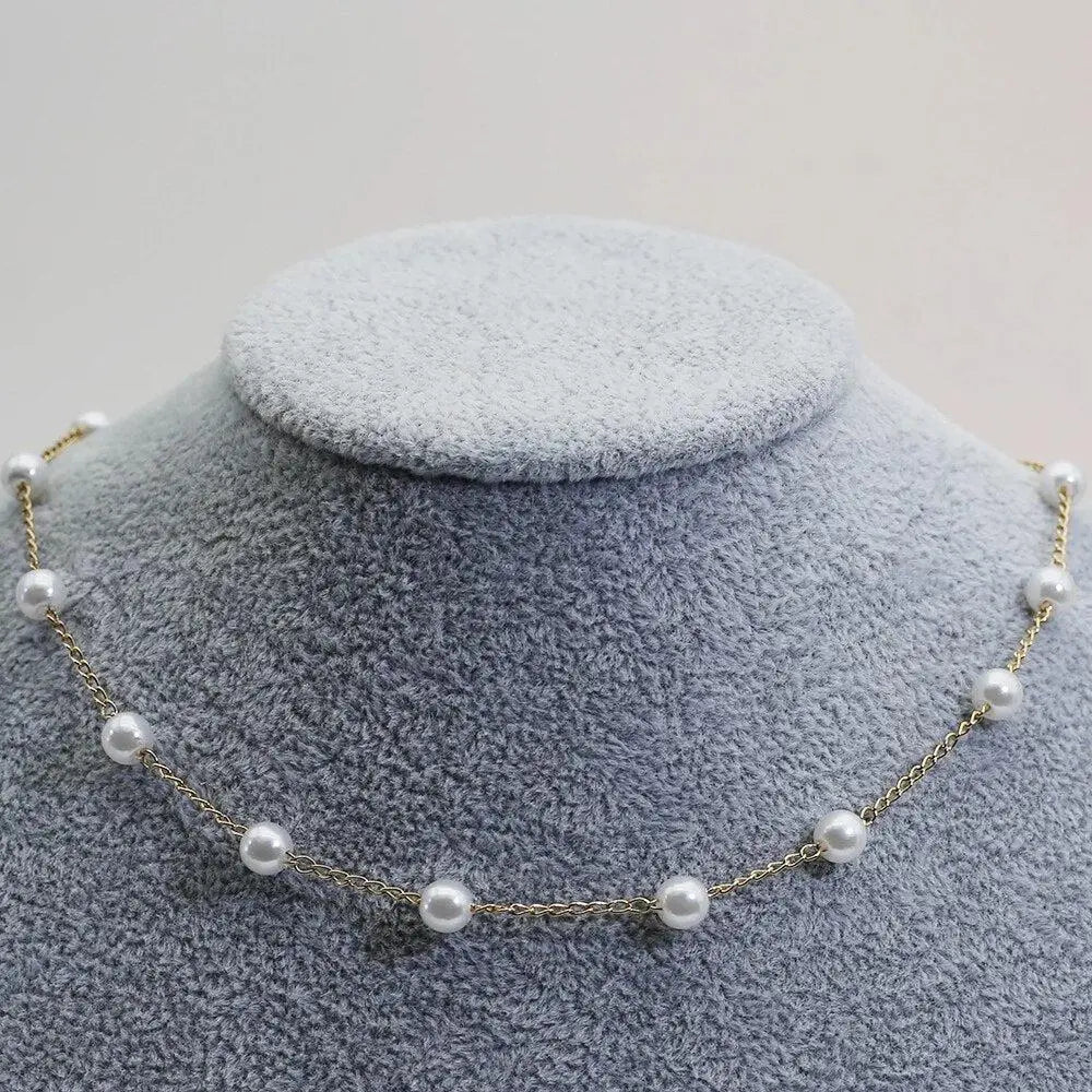 Vivienne – Bead necklace