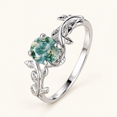 Women's Vintage-Style Ring with Accent Stone