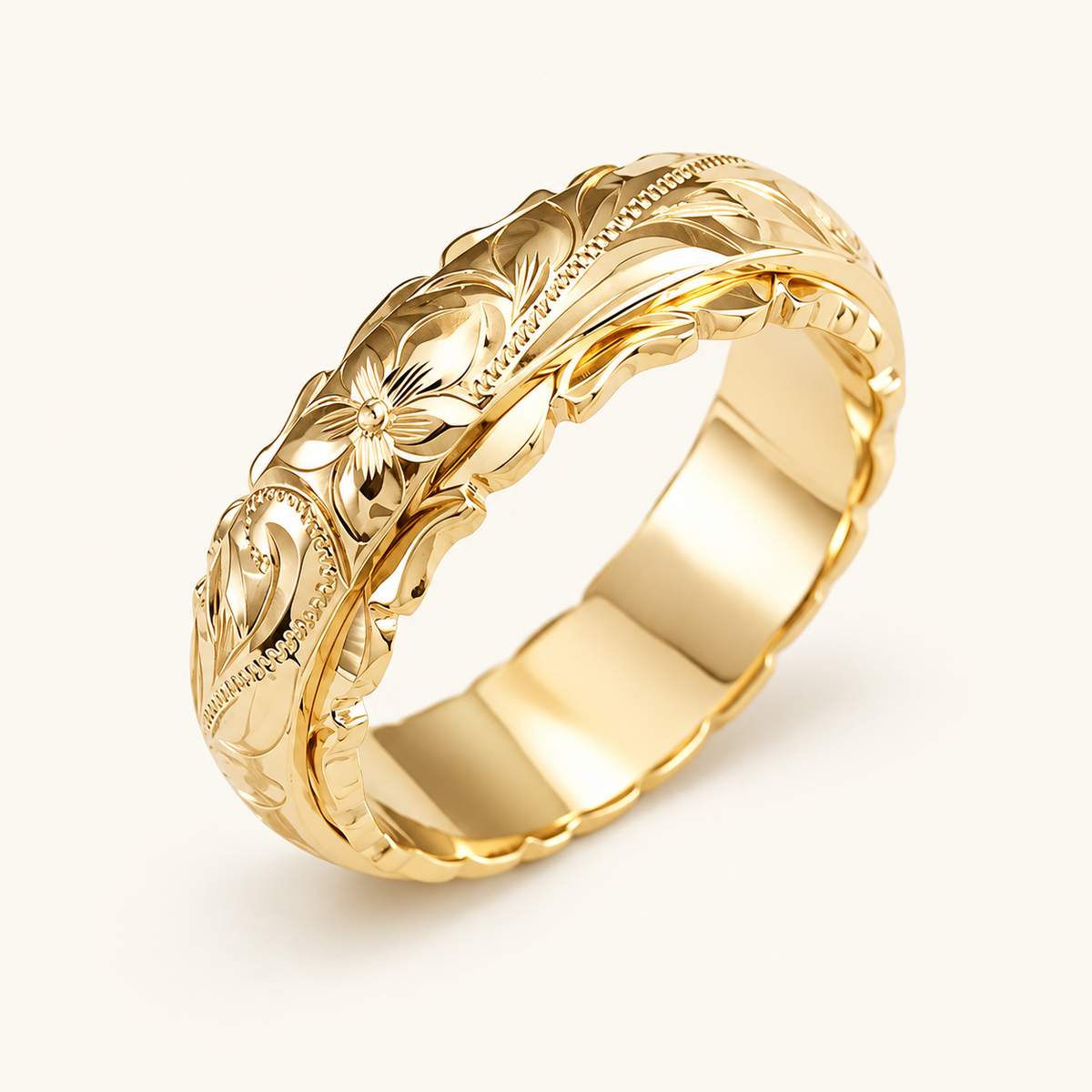Women's Vintage Ring Featuring Flower Design