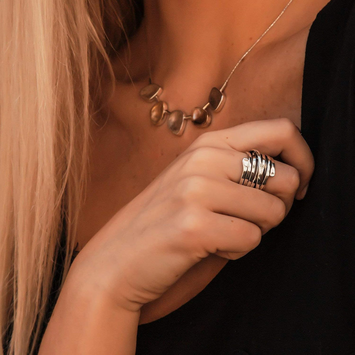 Bliss – Thick vintage-style ring
