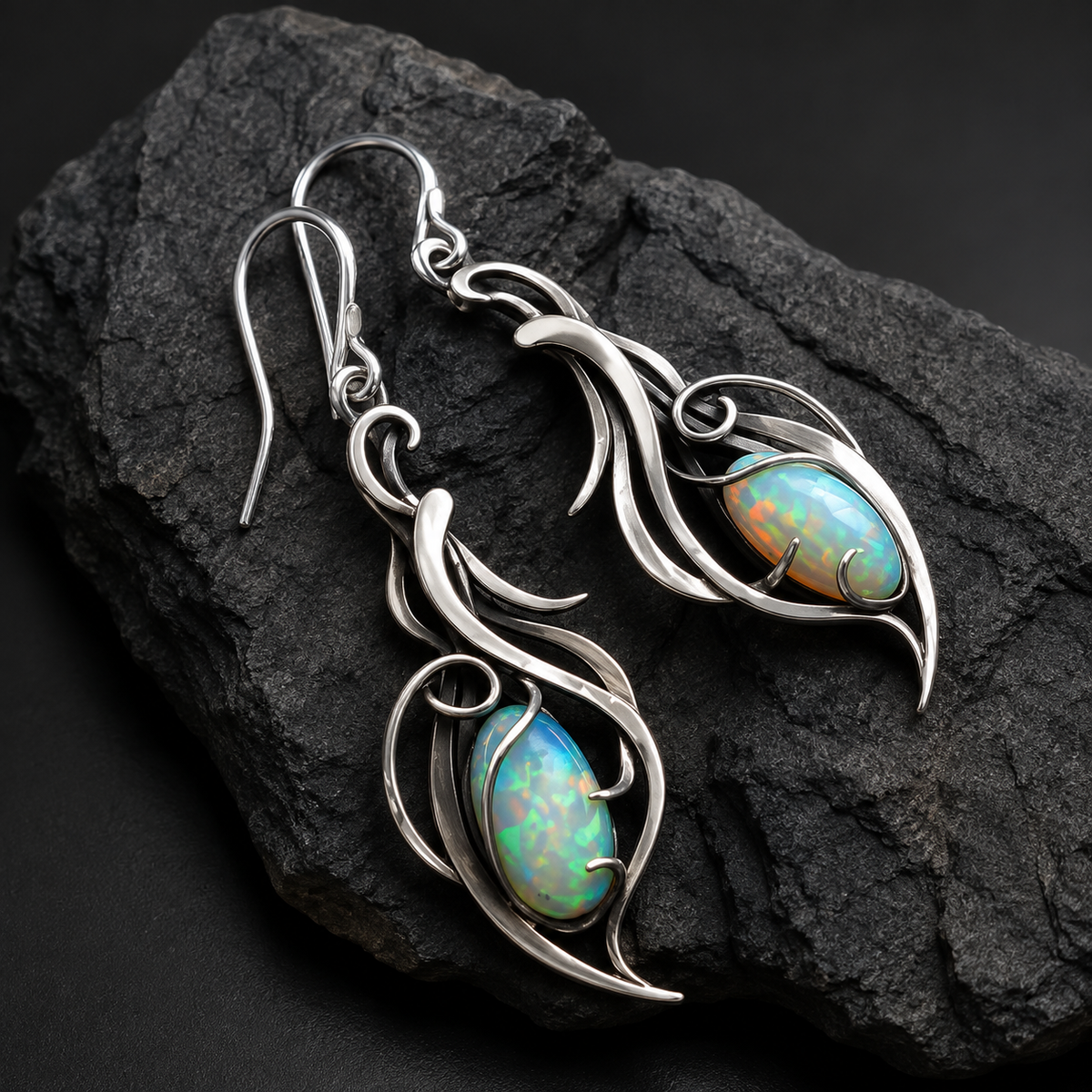 Tony – Vintage drop earrings