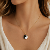 Tao – Split yin-yang necklace