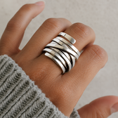 Bliss – Thick vintage-style ring