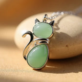 Mila – Cat pendant necklace