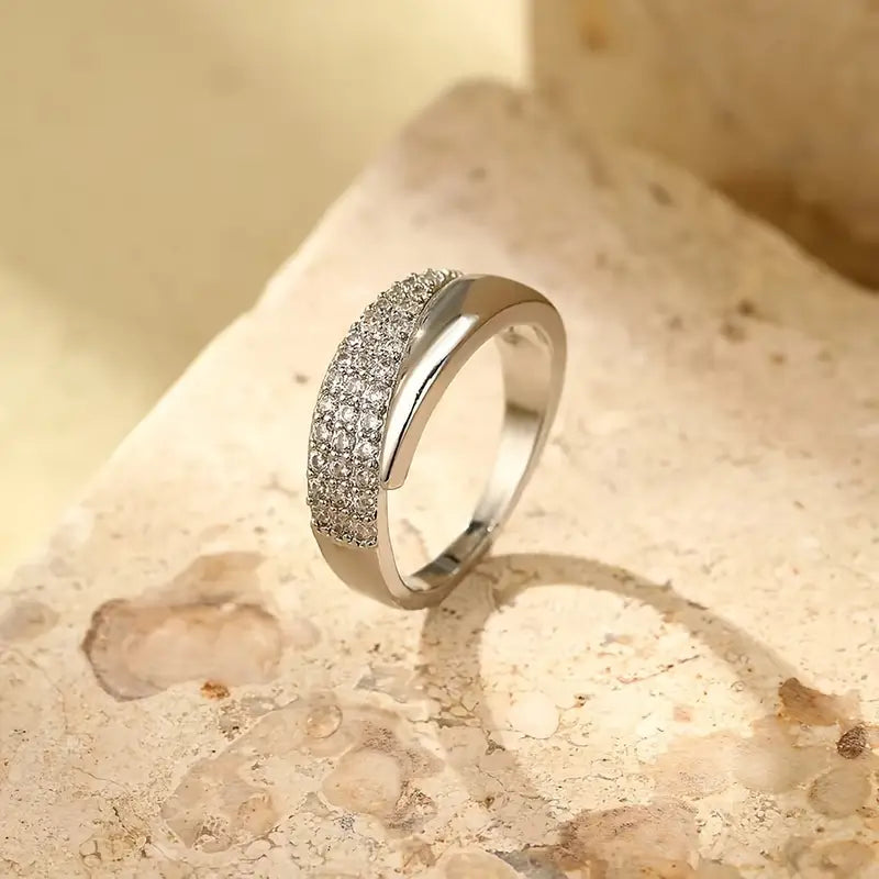Emiko – Yellow-tone ring