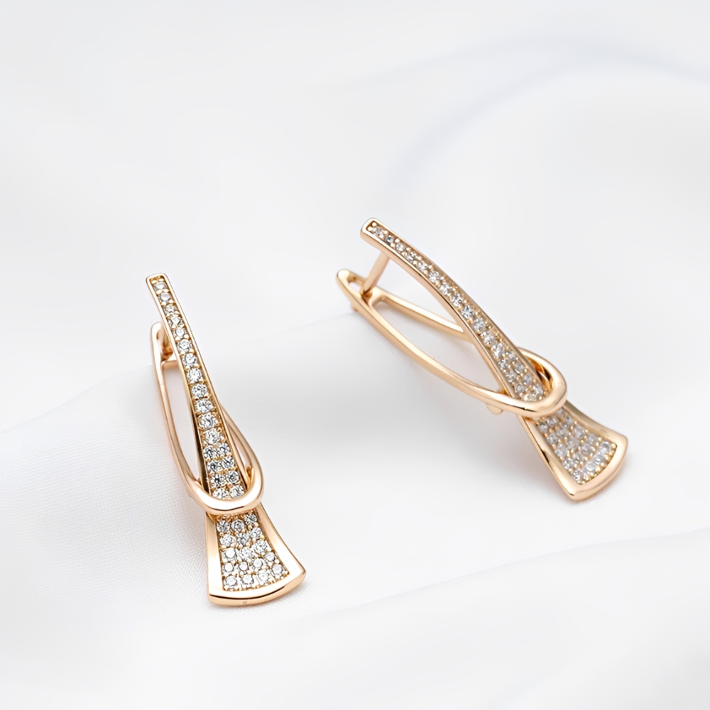 Women's Layered Earrings with Vertical Design and Decorative Stone Accents