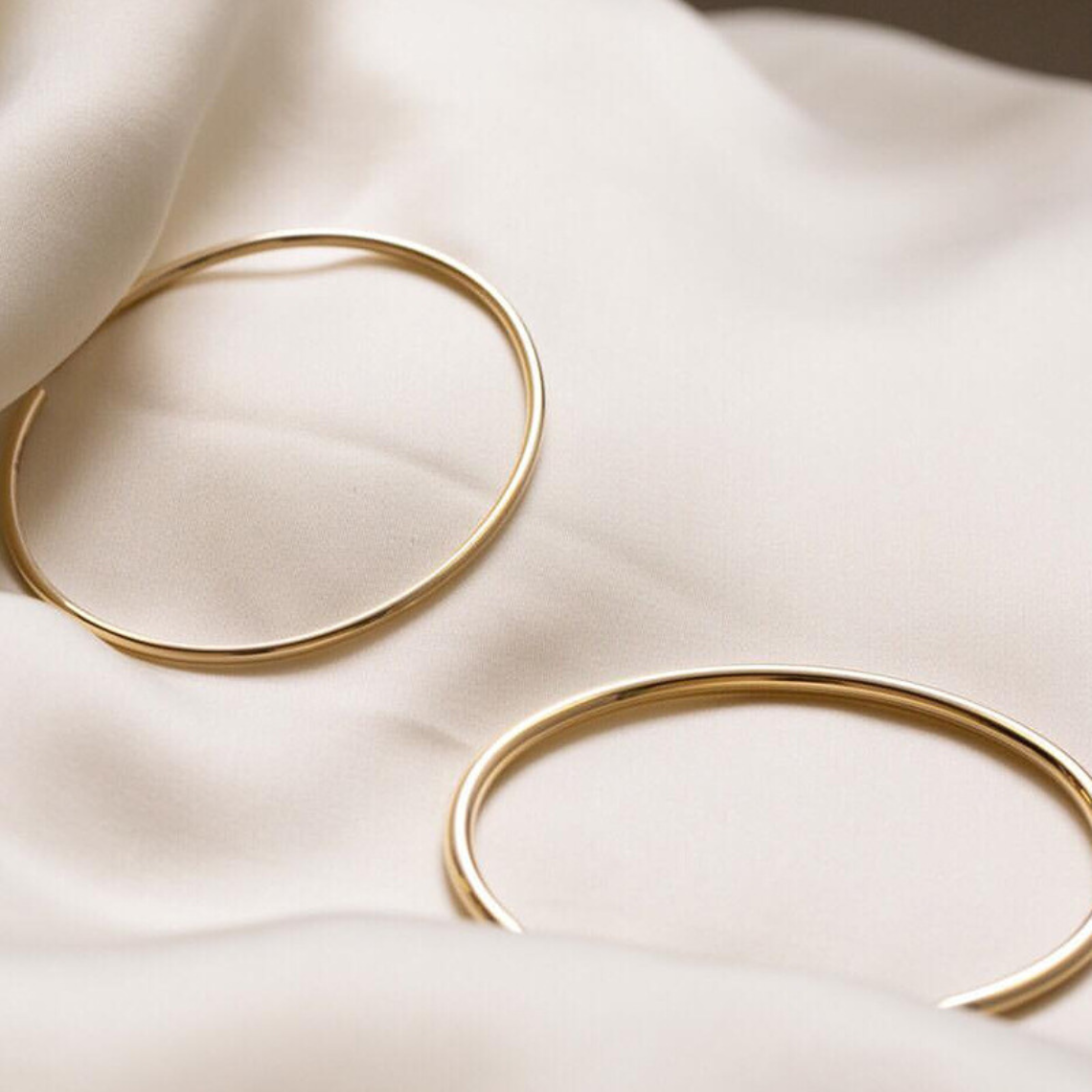 Classic slip-on bracelet