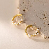 Round bead drop earrings