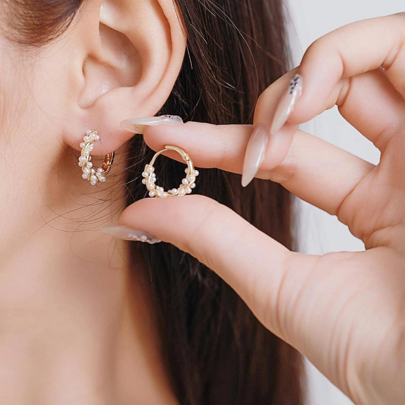 Round bead drop earrings