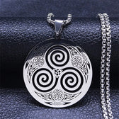 Eryndor – Triskel pendant necklace
