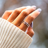 Double bar crossed ring