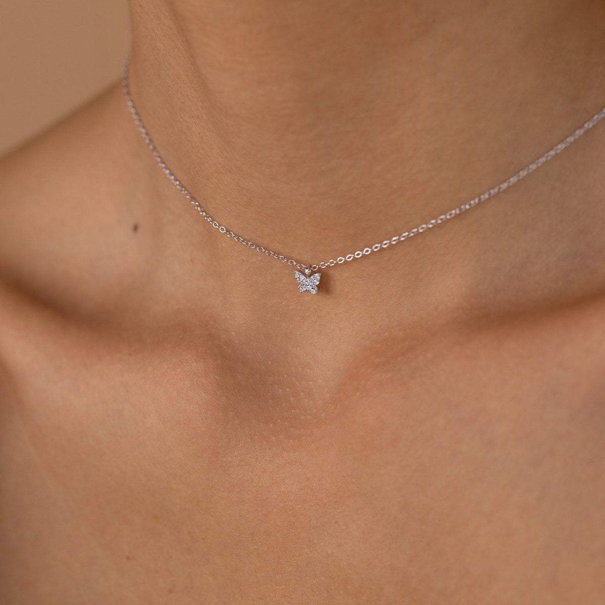 Mandy – Butterfly necklace