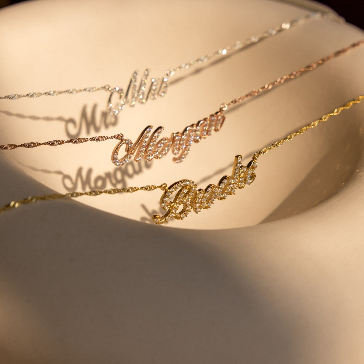 Claire – Name necklace