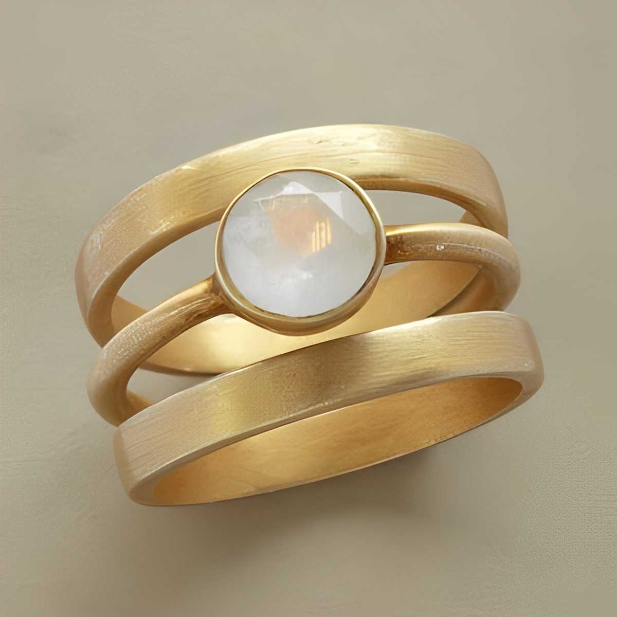 Jaira – Vintage-style ring