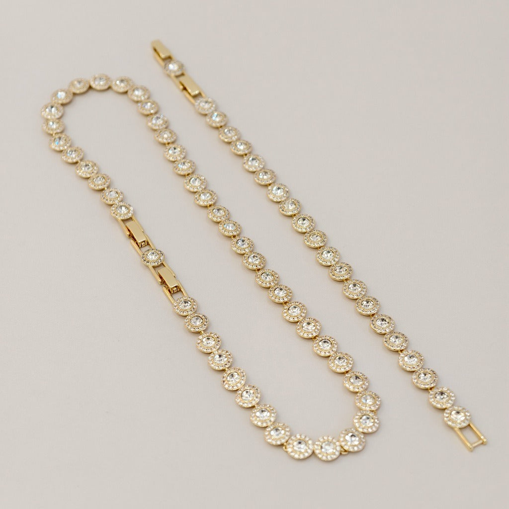 Victoria – Necklace and bracelet with round charm