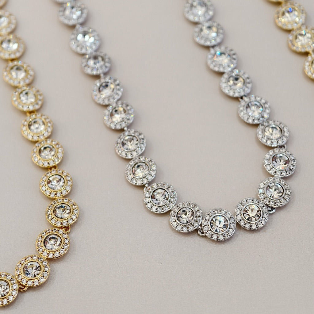 Victoria – Necklace and bracelet with round charm