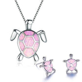 Kailea – Turtle necklace and earring set