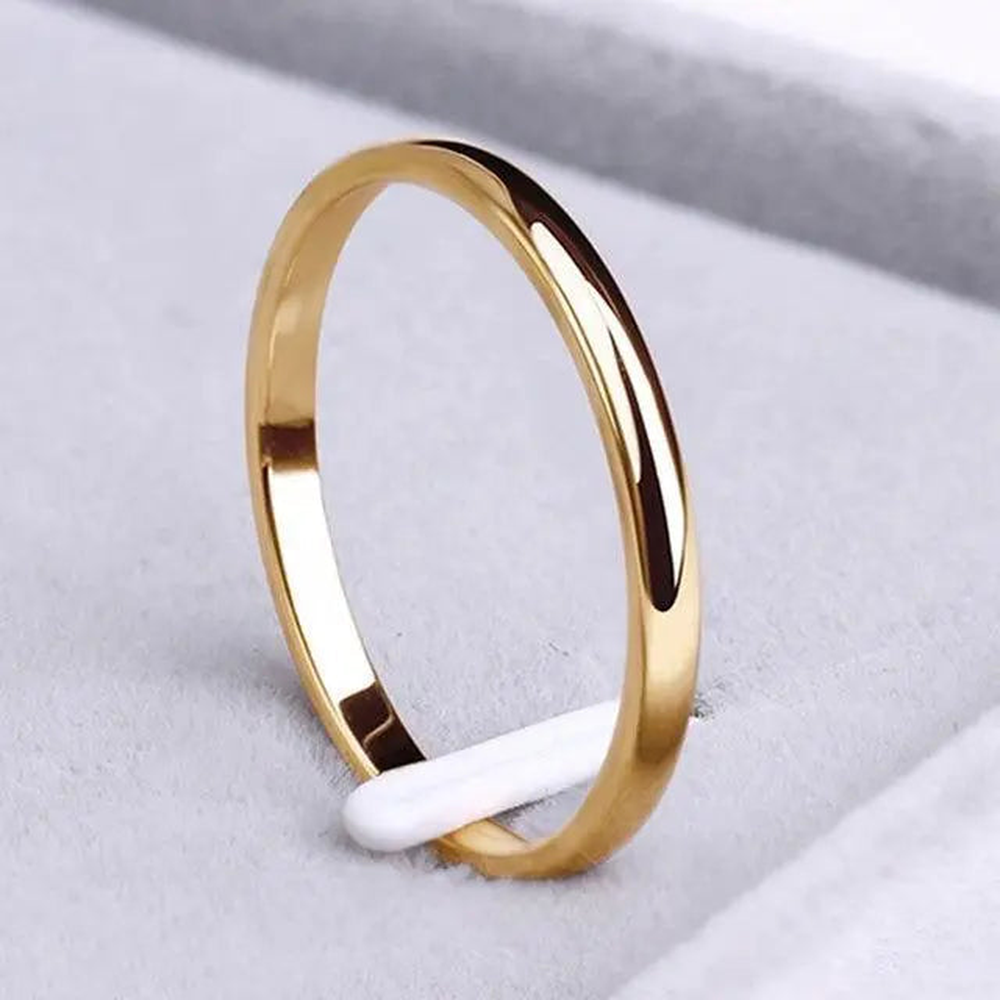 Women's Ring with Minimalist Style