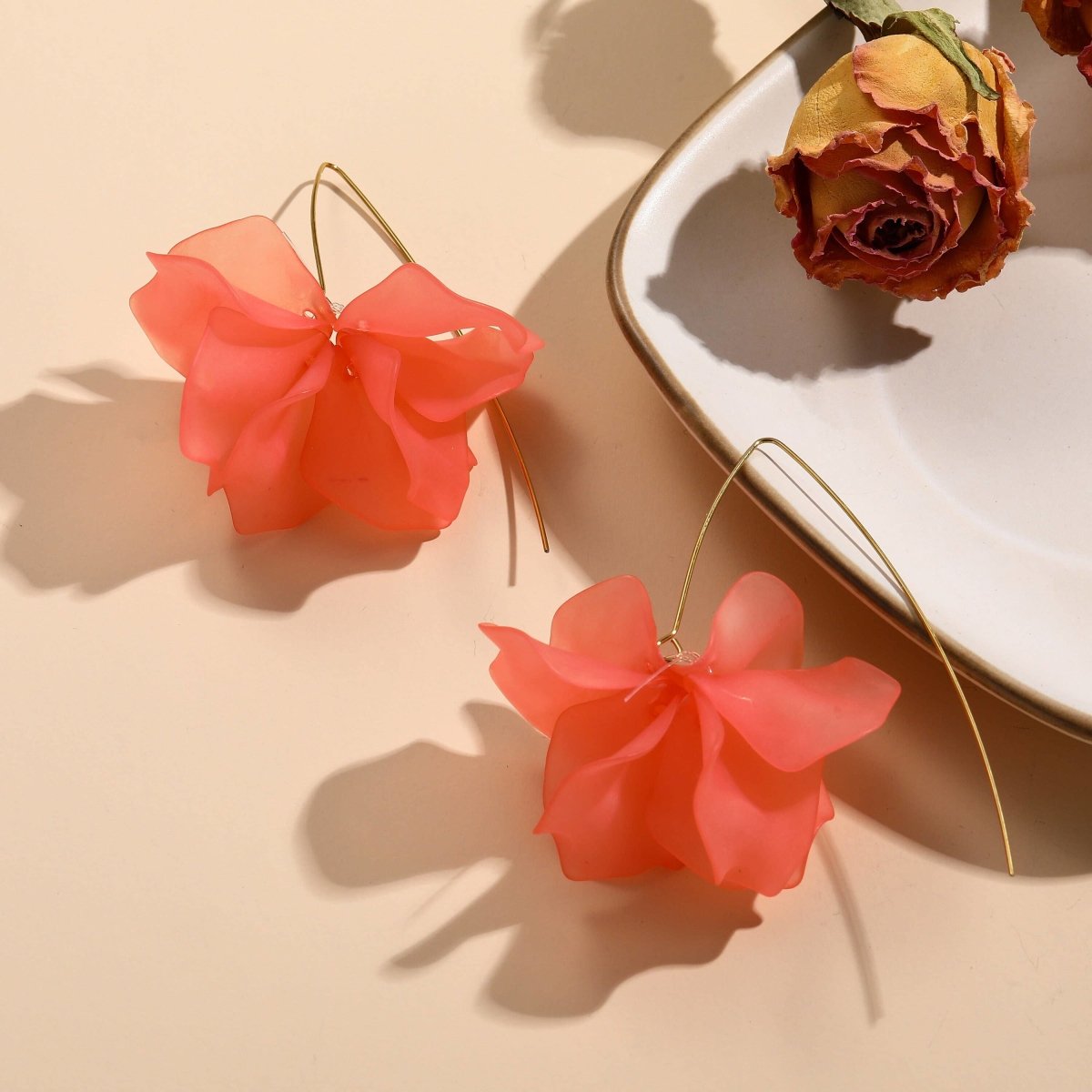 Fariba – Flower hoop earrings
