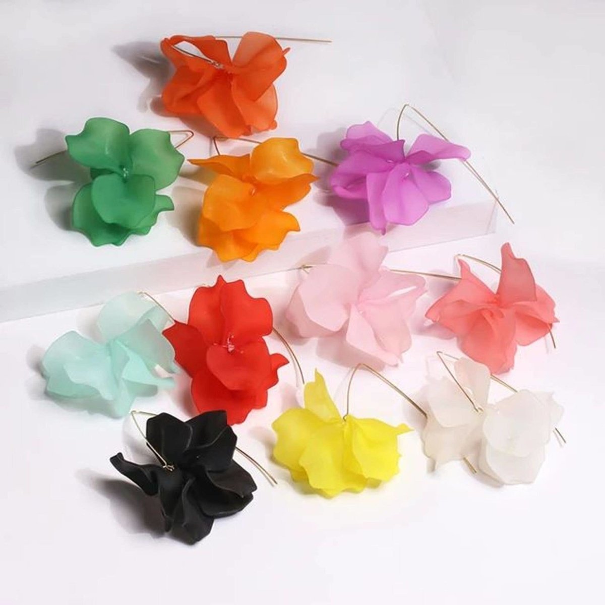 Fariba – Flower hoop earrings